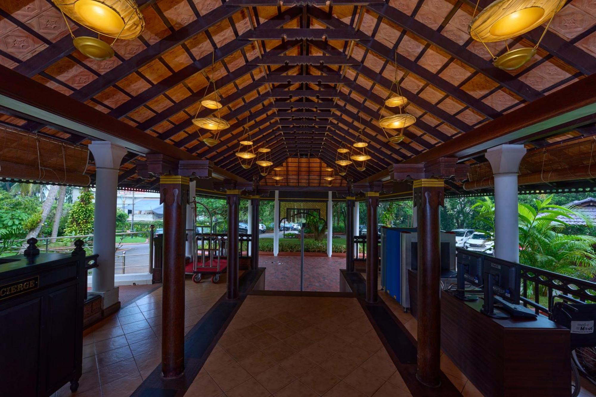 Hotel The Raviz Kadavu, Kozhikode Zewnętrze zdjęcie